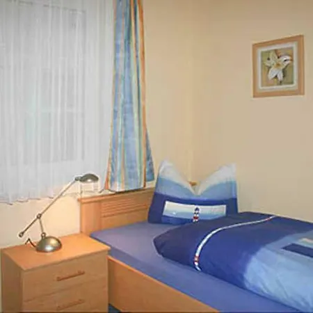 아파트 _ In Binz Granitzhof